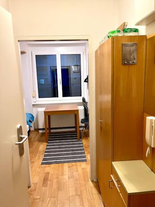 Mini Flat Apartment Грац Екстериор снимка